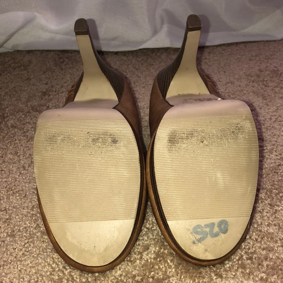 Madden Girl tan heels - Picture 3 of 4